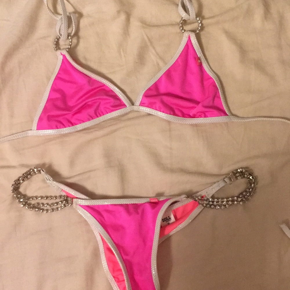 Vegas/bikini contest bikini